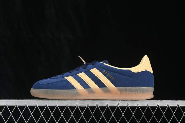 Picture of Adidas Gazelle _SKUfw24029962084382758fw